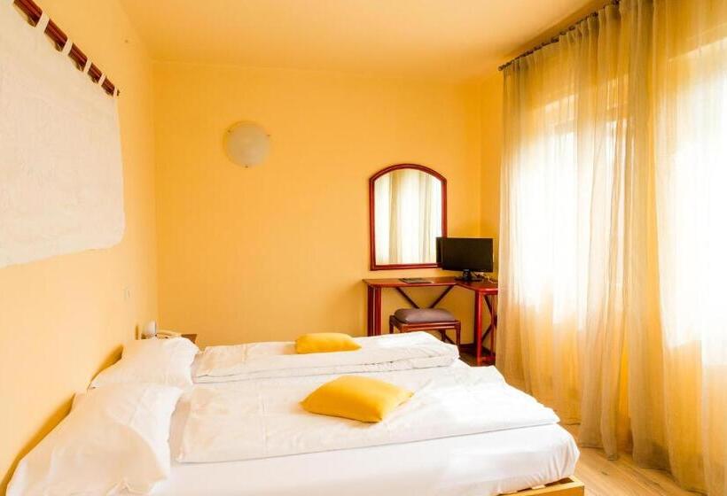 Номер Комфорт, Club Hotel Olivi   Tennis Center