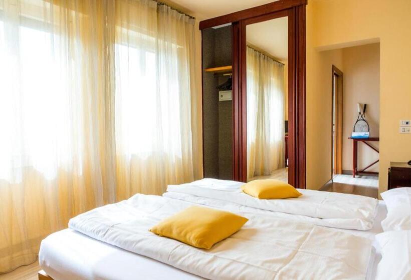 Семейный Номер, Club Hotel Olivi   Tennis Center