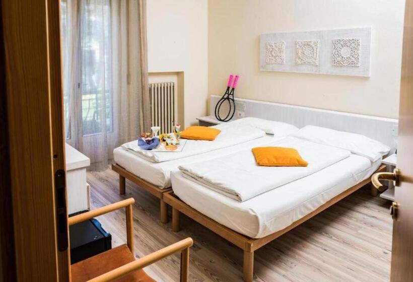 Семейный Номер, Club Hotel Olivi   Tennis Center