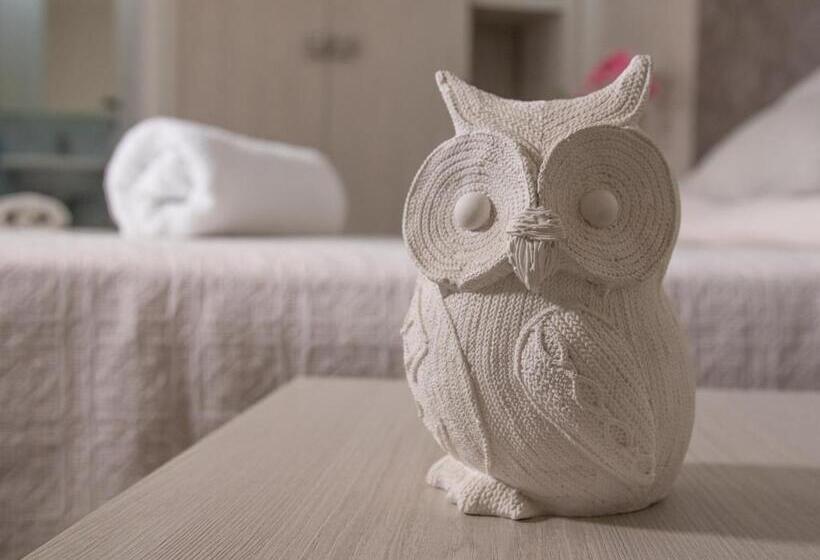 高级三人间, Design Hotel Astra B&b