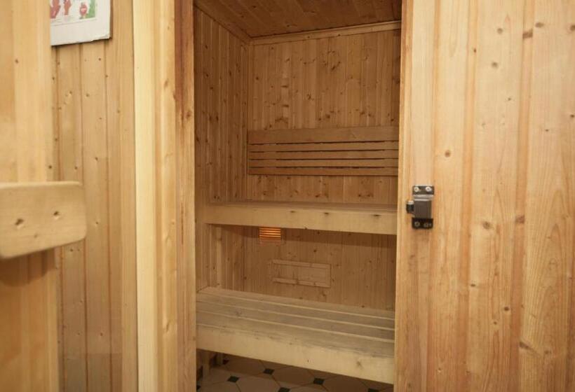 سوییت جونیور کلاب, Feira Pedra Bela