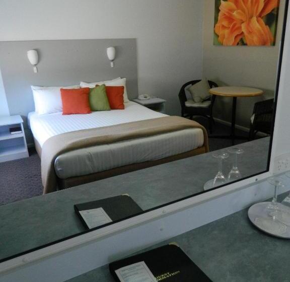 带2个卧室的套房, Orana Windmill Motel