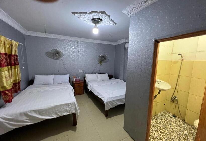 Standardrum, Elephant Guesthouse