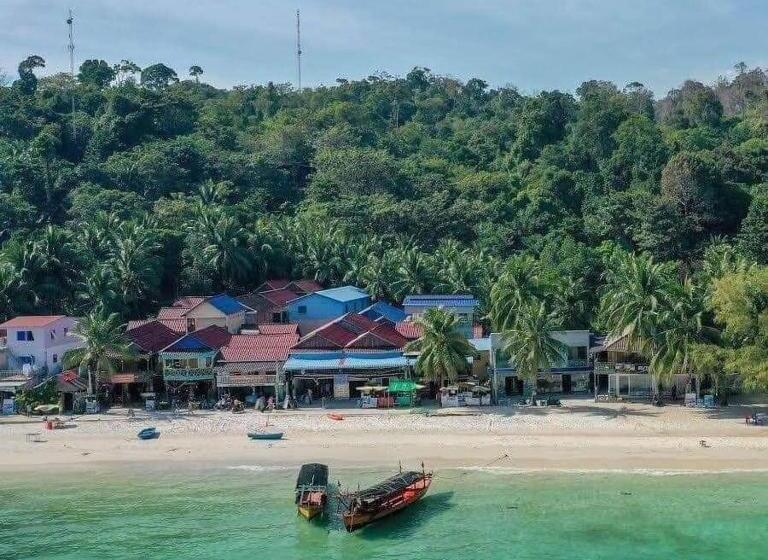 Quarto Triplo Estandar com Vistas, Elephant Guesthouse