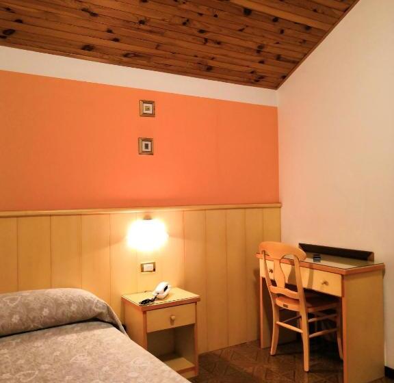 スタンダードシングルルーム, Albergo Ristorante Scanapà