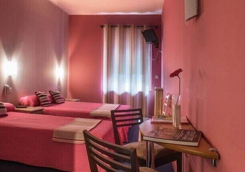 Номер Стандарт, Logis Hotel Le Clos Des Oliviers
