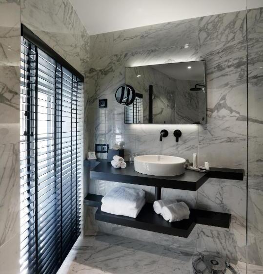 Номер Стандарт, Petit Hôtel Confidentiel