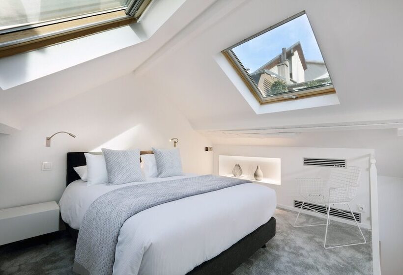 Люкс, Petit Hôtel Confidentiel