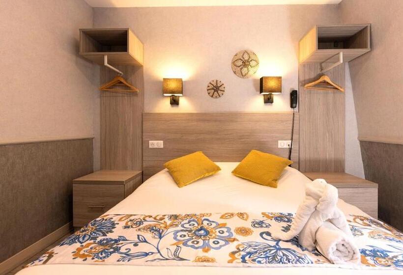 Номер Стандарт, Logis Hôtel Pontet Hostellerie Maleville