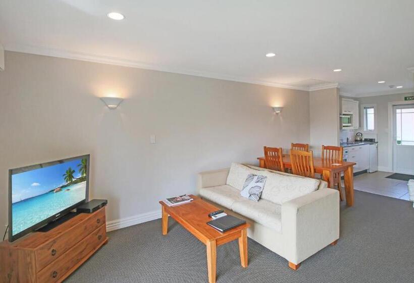 Студия Премиум, Kerikeri Park Lodge