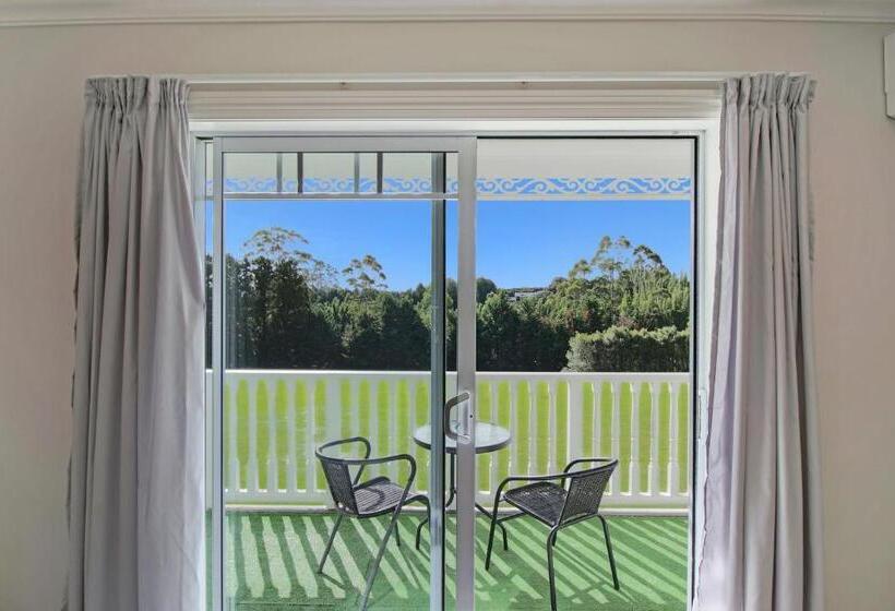 Студия Премиум, Kerikeri Park Lodge