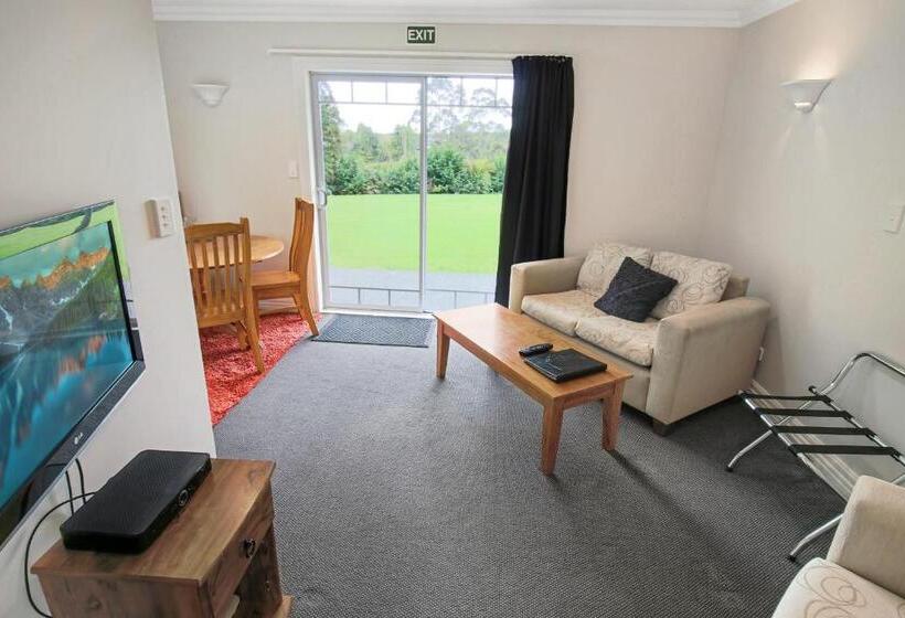 Люкс, Kerikeri Park Lodge