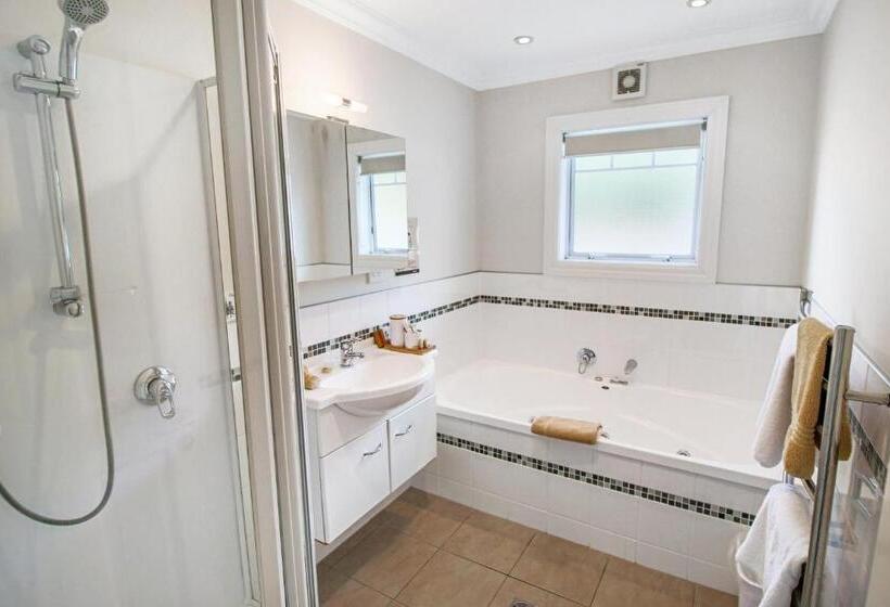Люкс, Kerikeri Park Lodge