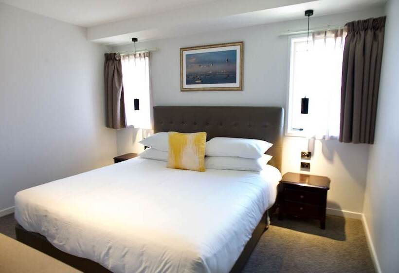 آپارتمان دلوکس 3 خوابه, Regal Palms Resort