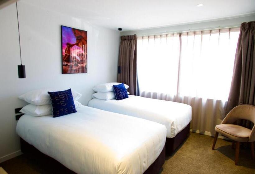 آپارتمان لوکس 2 خوابه, Regal Palms Resort