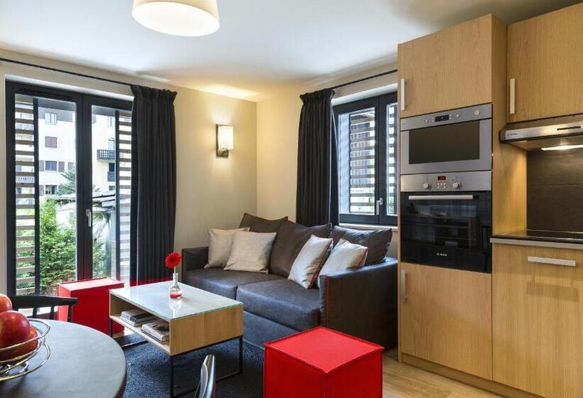 آپارتمان 2 خوابه, Appartements De L Héliopic