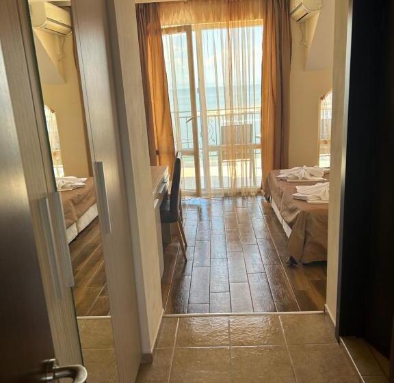 اتاق پنت هاوس, Villa Maria 2