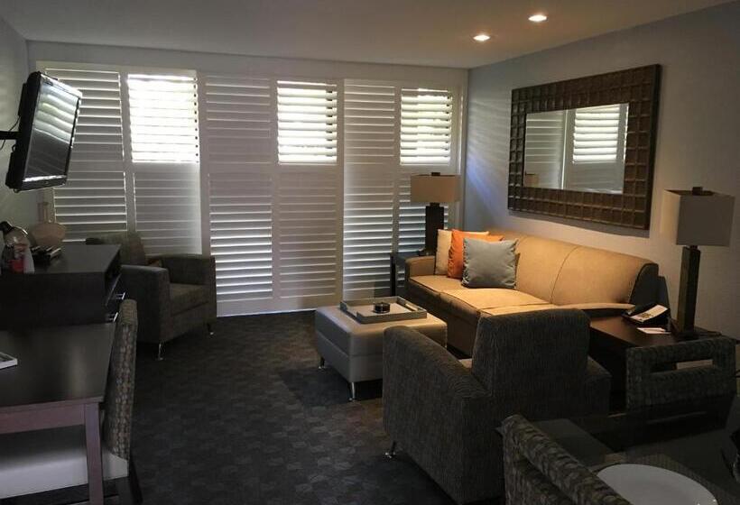 Апартаменты 2 Спальни, Getaways At Palm Springs Tennis Club