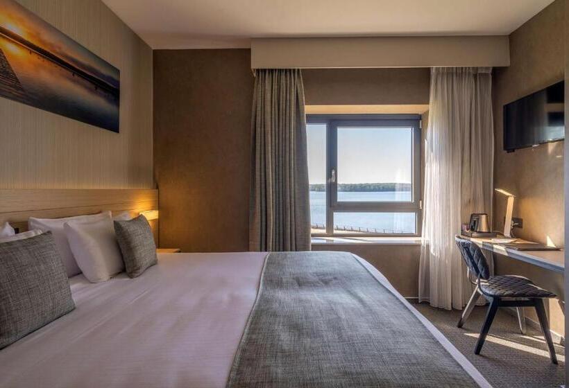 Студио Comfort, Golden Lakes