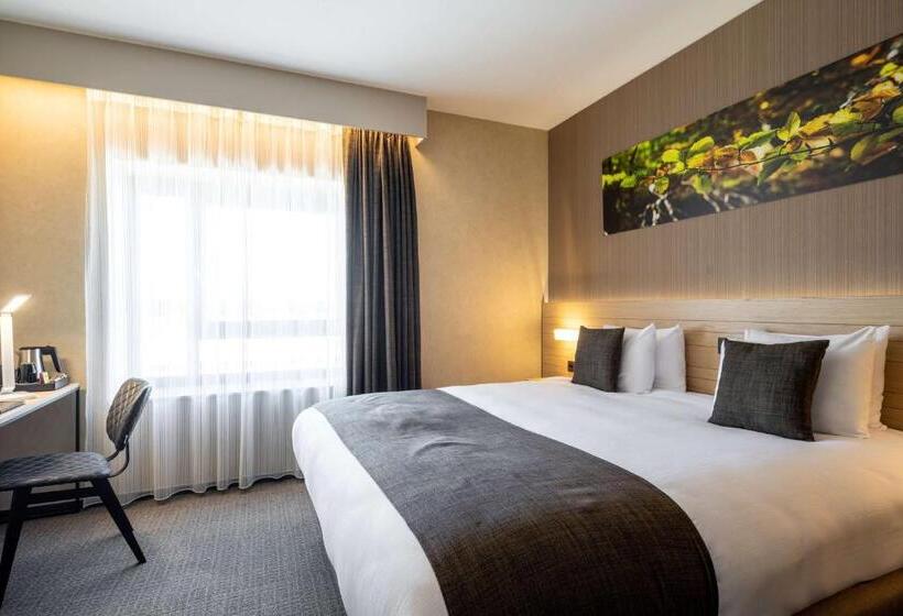 Студио Comfort, Golden Lakes