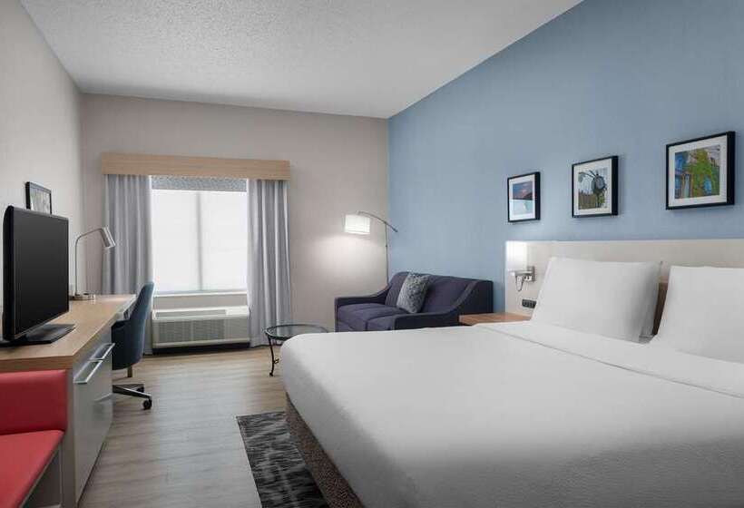 带大床的标准间, Hilton Garden Inn Casablanca Sud