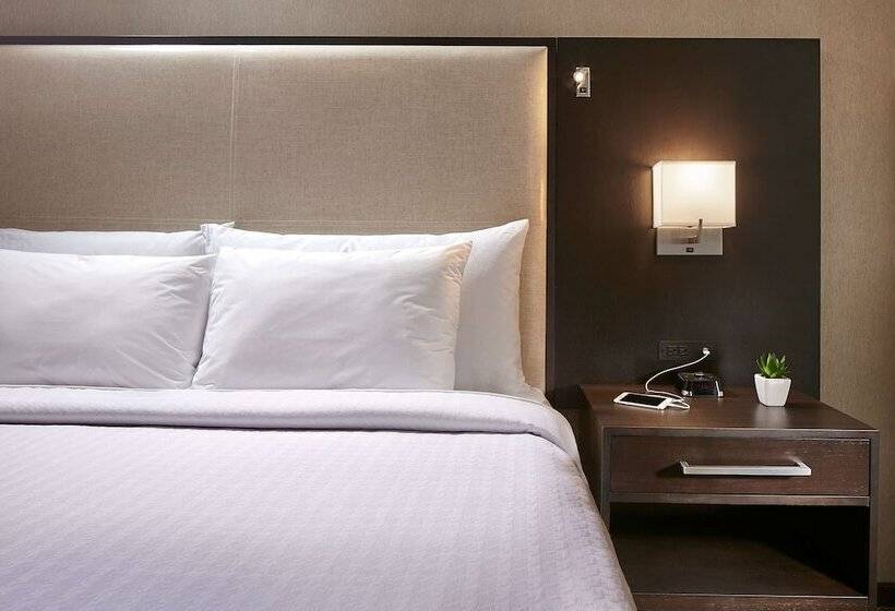 带双人床的标准工作室, Homewood Suites By Hilton San Diego Downtown/bayside