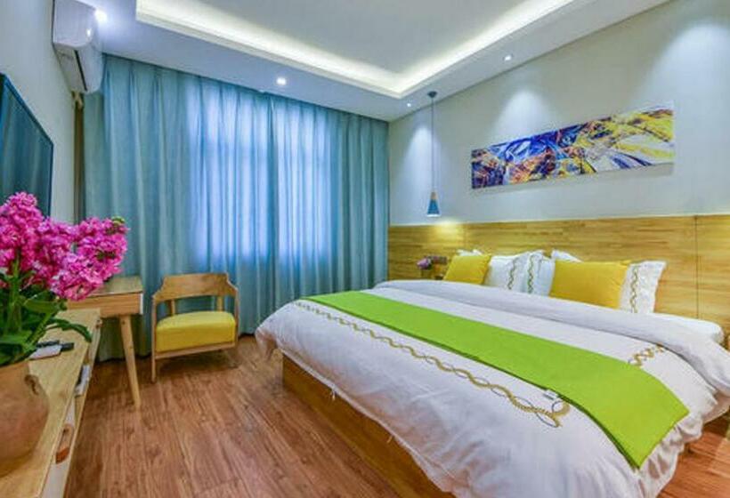 Номер Deluxe, One Meter Sunshine Hotel Xi An Xianyang International Airport Flagship Store