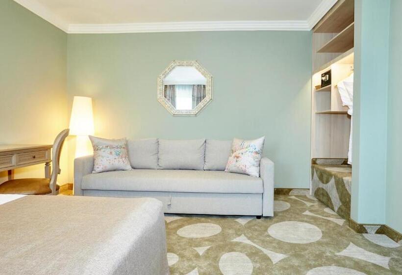 Номер Deluxe, Crocus Gere Bor Hotel Resort & Wine Spa
