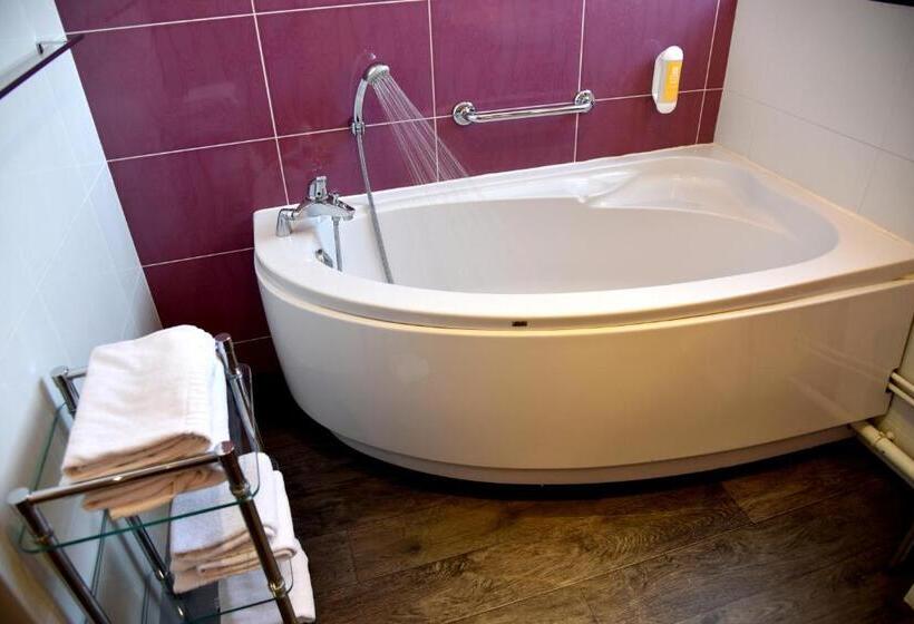 Quarto Prestige, The Originals Access, Hôtel Bourges Gare