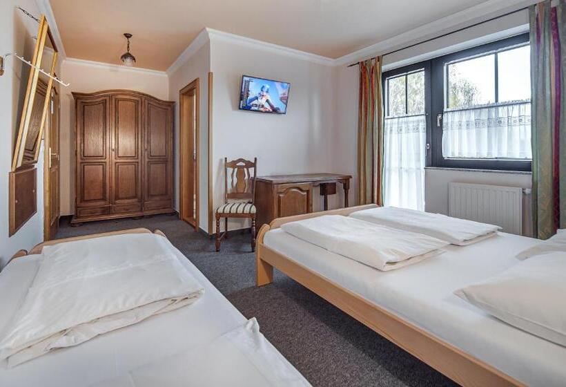 Comfort Triple Room, Garni Hotel Terano