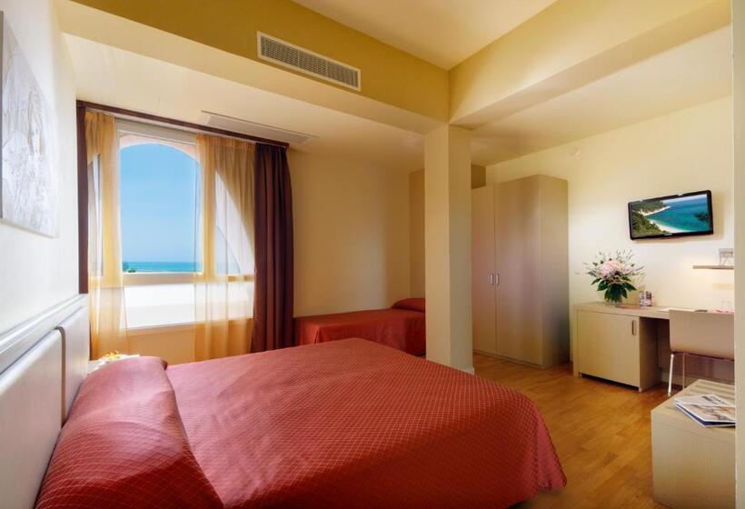 اتاق استاندارد چهار تخته, San Francesco