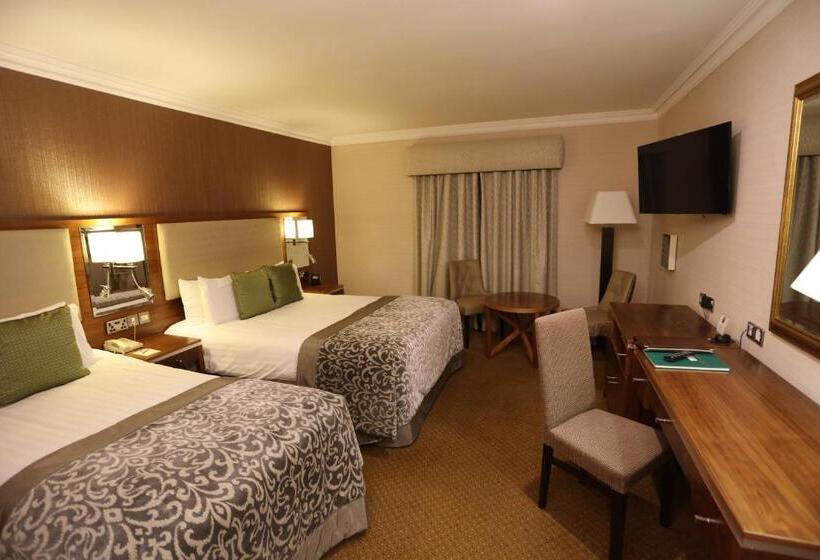 Номер Стандарт, Vaughan Lodge