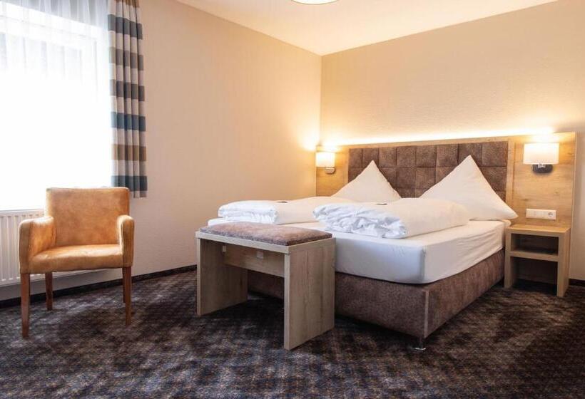 Номер Deluxe, Land Gut Hotel Landgasthof Zur Rose