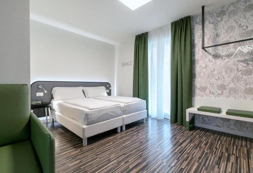 اتاق لوکس, Seele Garda