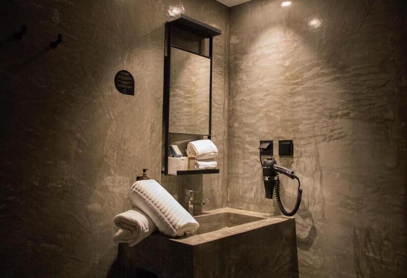 듀플렉스 스위트, Well Hotel & Spa