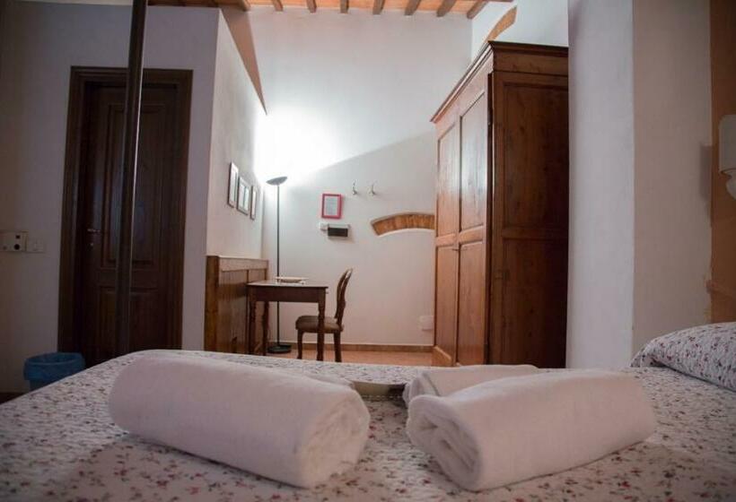 Номер Стандарт, Agriturismo Villani Poderi Nesti & Cupoli