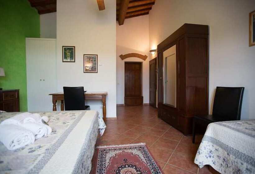 Номер Стандарт Трехместный, Agriturismo Villani Poderi Nesti & Cupoli
