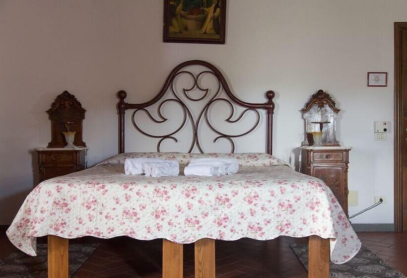 Четырехместный Номер Стандарт, Agriturismo Villani Poderi Nesti & Cupoli