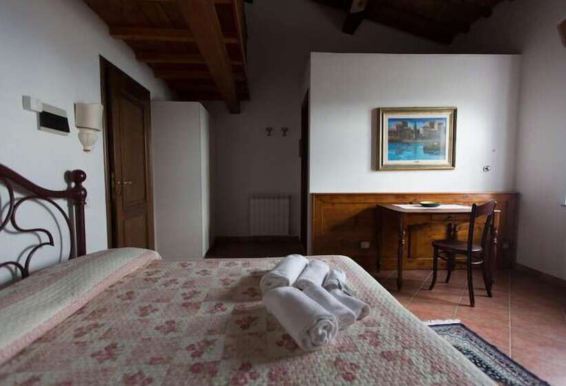Номер Стандарт, Agriturismo Villani Poderi Nesti & Cupoli