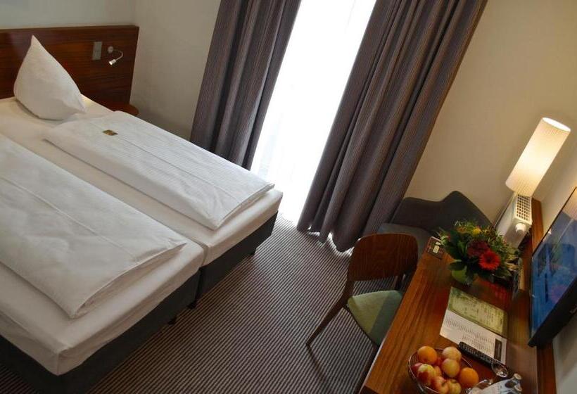 Номер Стандарт Индивидуальный, Augusten Hotel München