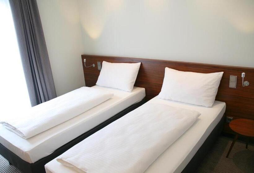 Семейный Номер, Augusten Hotel München