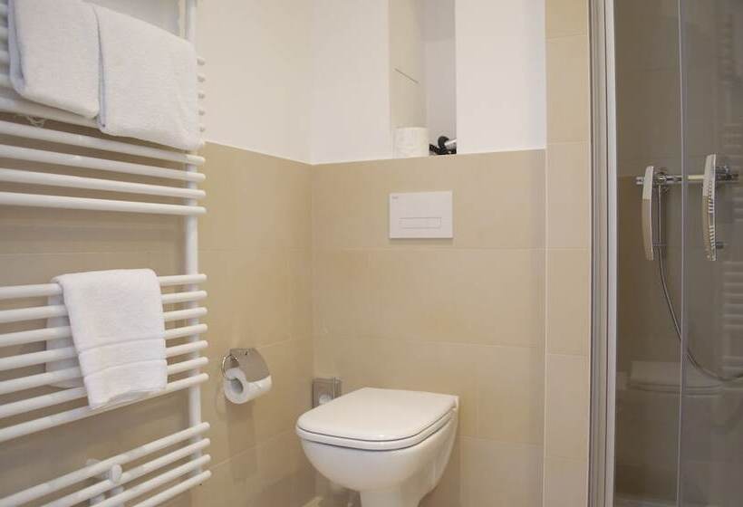 Семейный Номер, Augusten Hotel München