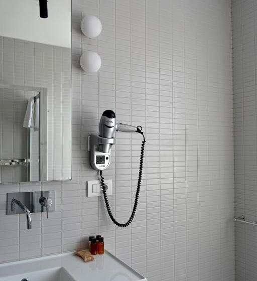 Quarto Estandar Individual, Marolda