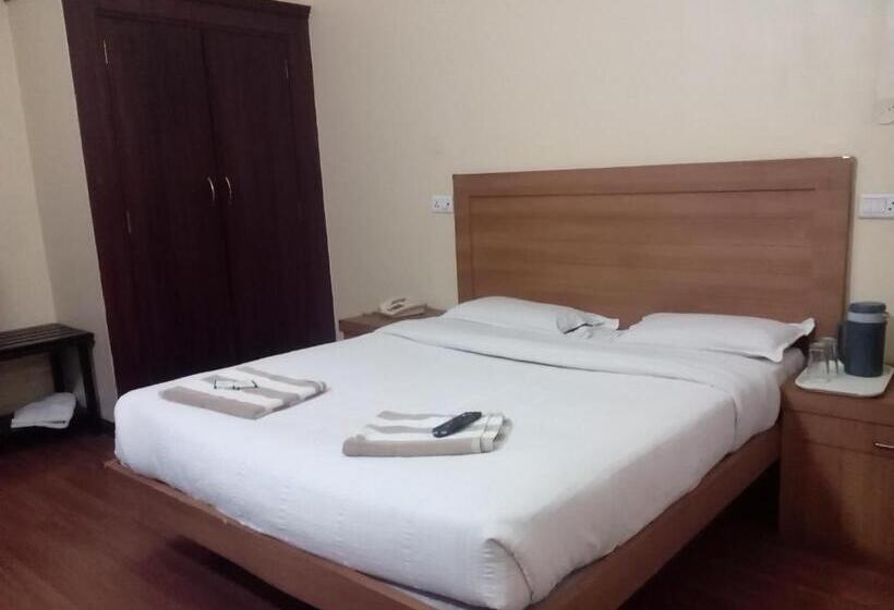 수피리어 룸, Preethi Palace