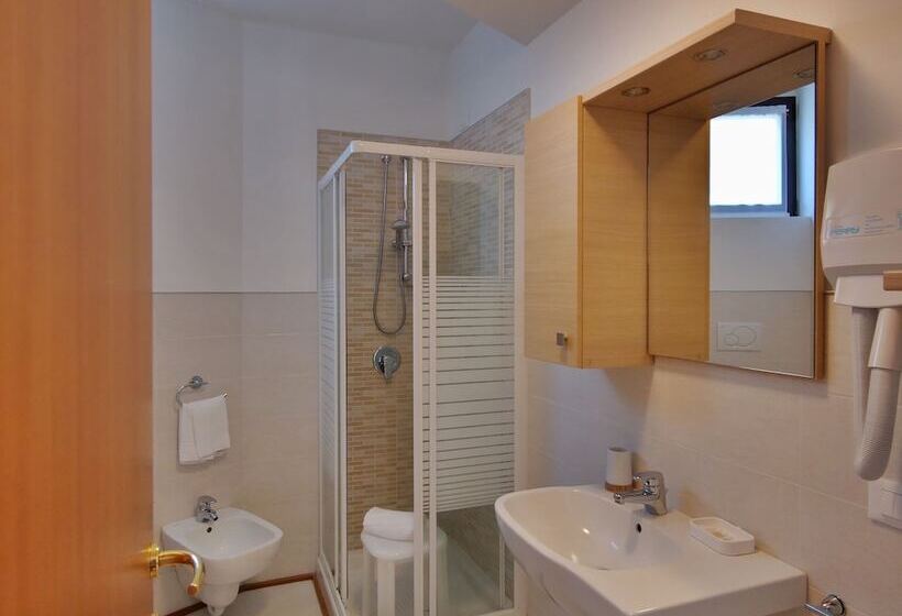 Номер Стандарт, Residence Mondial