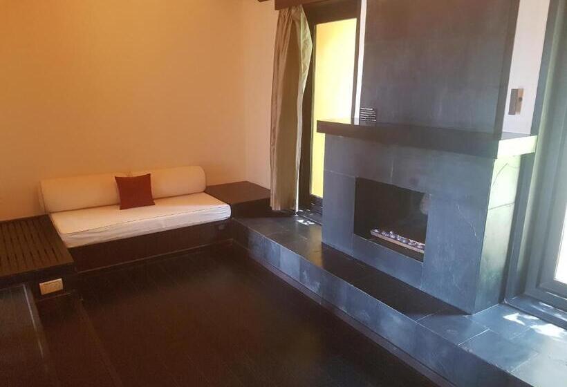 Хижина Deluxe, Taj Madikeri Resort & Spa Coorg