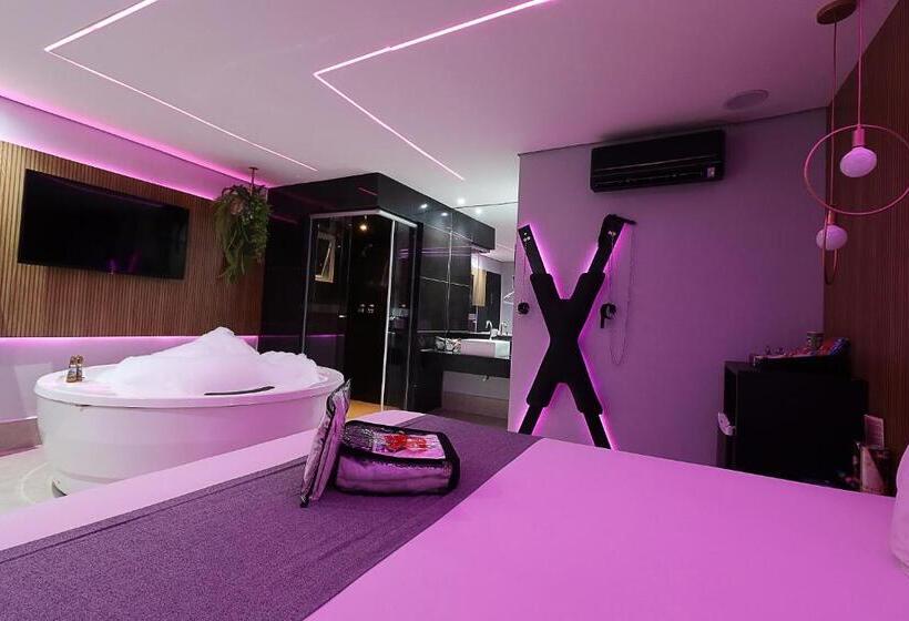 Люкс с гидромассажем, A2 Motel
