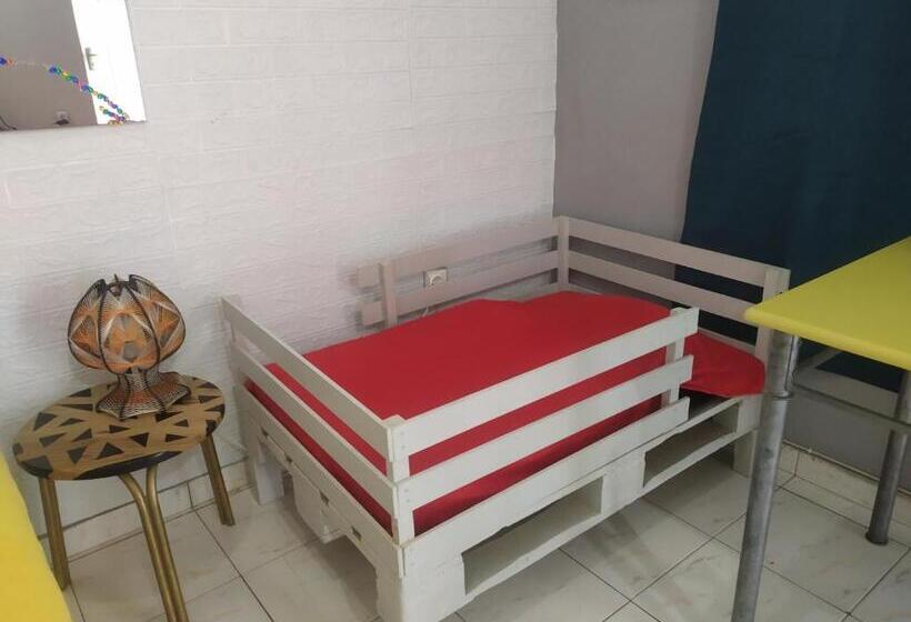 اتاق استاندارد سه تخته با بالکن, In The Heart Of Praia   Family B&b