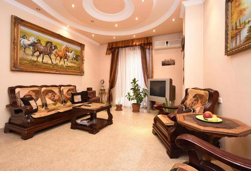 디럭스 룸, Guest House Yerevan