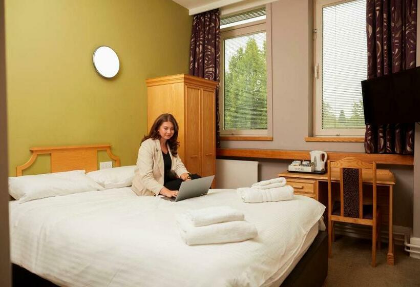 Номер Стандарт, Kents Hill Park Training & Conference Centre